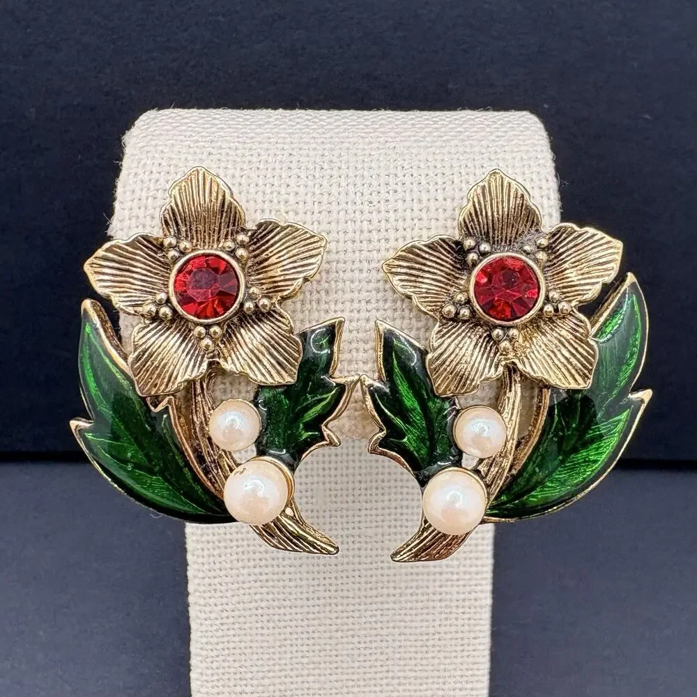 VTG Avon Christmas Holiday Poinsettia Brooch & Clip On Earrings Gold Silver Tone